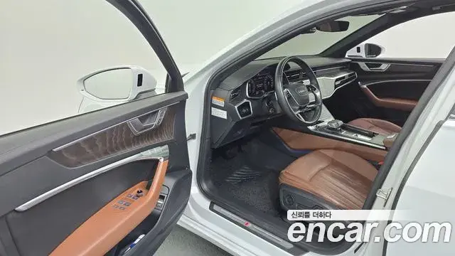 Audi A6 2022 — Фото 10/20