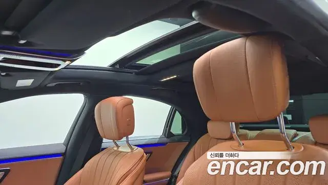 Mercedes-Benz S-Class 2021 — Фото 17/20