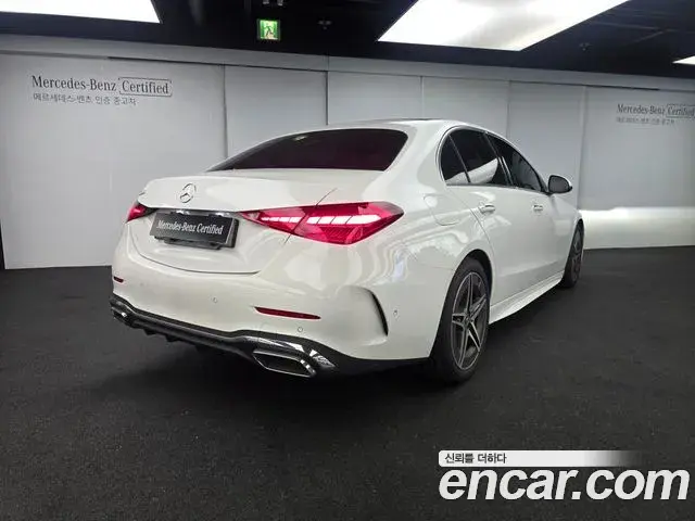 Mercedes-Benz C-Class 2026 — Фото 1/17