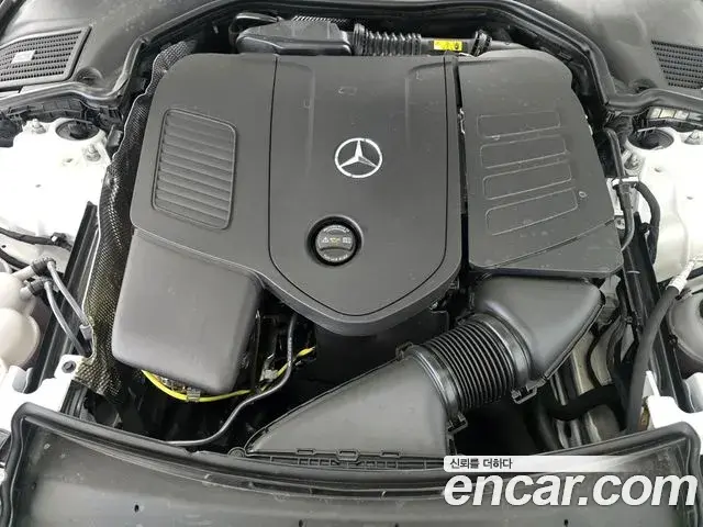 Mercedes-Benz C-Class 2026 — Фото 5/17