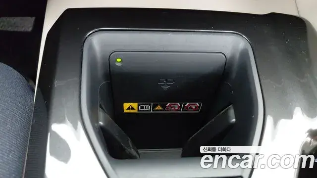 Toyota Crown Crossover 2024 — Фото 18/20