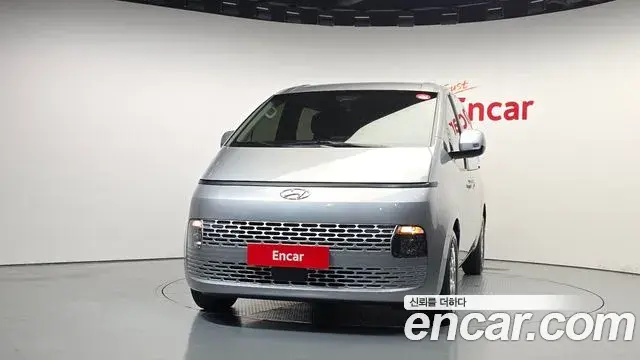 Hyundai Staria 2021 — Şəkil 2/20