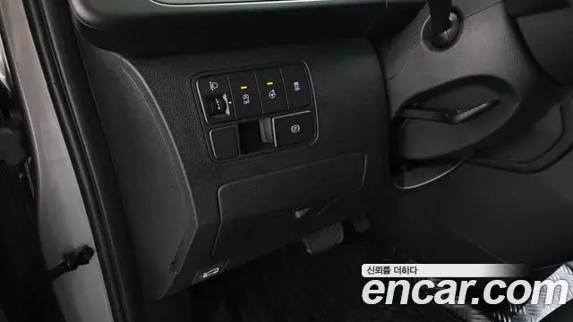 Hyundai Staria 2021 — Şəkil 14/20