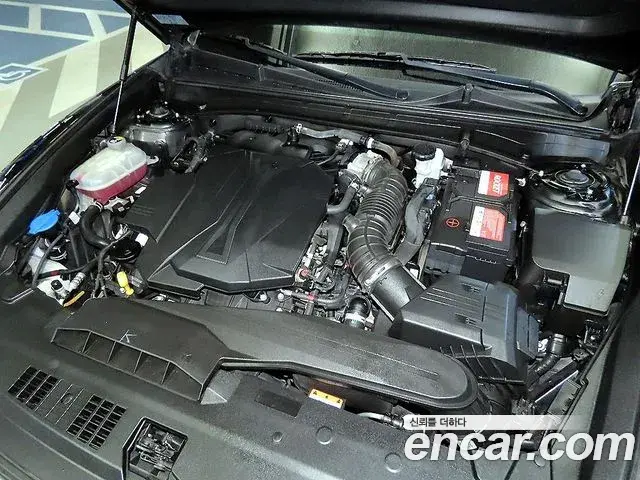 Hyundai Grandeur 2023 — Фото 17/19