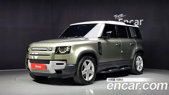 Land Rover Defender 2020 — Фото 1/20