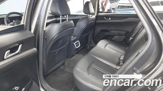 Kia K5 2024 — Photo 5/32