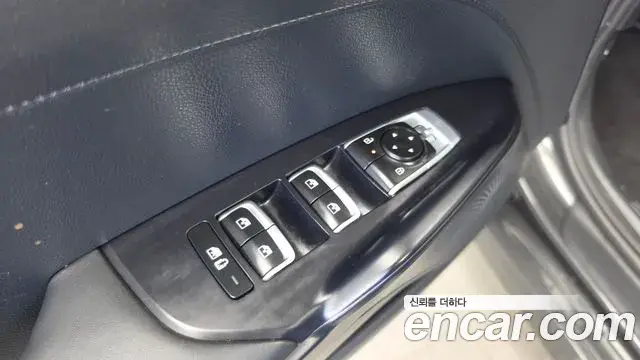 Kia K5 2024 — Photo 8/32