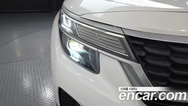 Kia Seltos 2019 — Şəkil 5/30