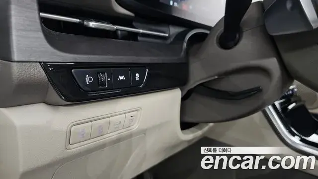 Kia Carnival 2023 — Şəkil 4/38