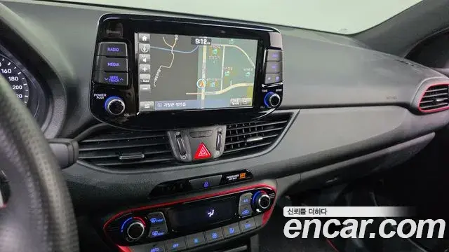 Hyundai i30 2018 — Фото 14/20