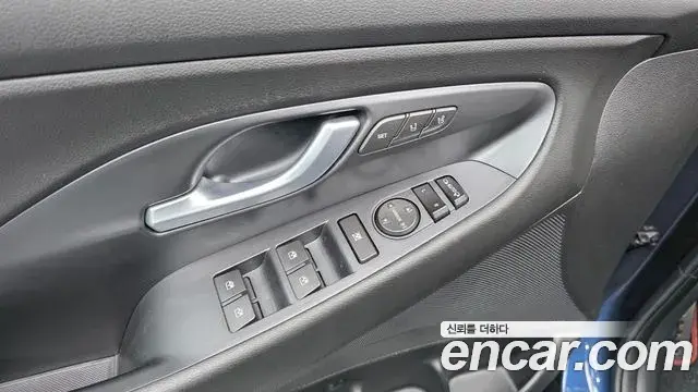 Hyundai i30 2018 — Фото 20/20
