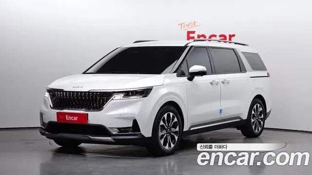 Kia Carnival 2022 — Photo 2/20