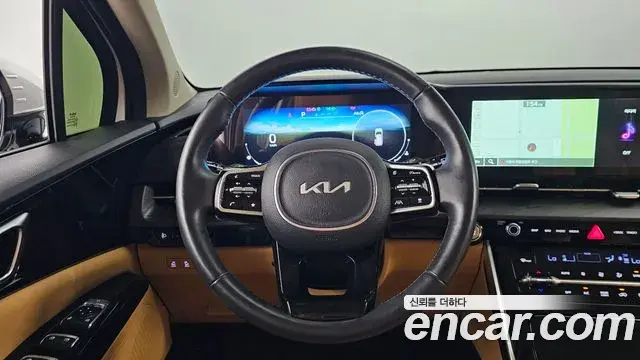 Kia Carnival 2022 — Photo 9/20