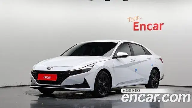 Hyundai Avante 2022 — Фото 1/20