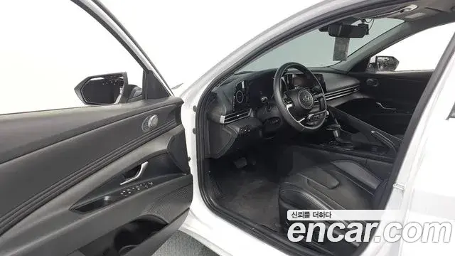 Hyundai Avante 2022 — Фото 10/20