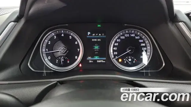 Hyundai Sonata 2022 — Фото 8/20