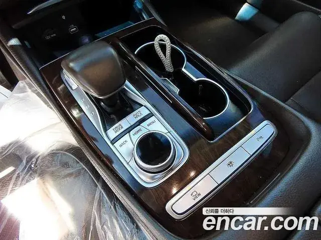 Kia The K9 2020 — Şəkil 8/19