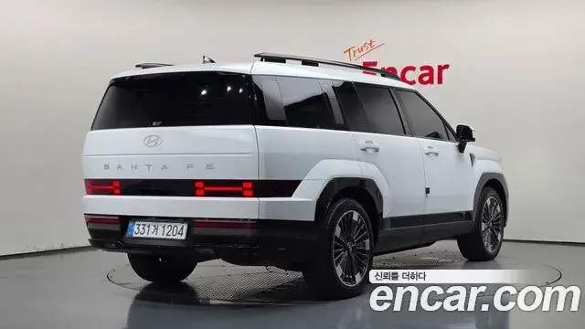 Hyundai Santa Fe 2025 — Фото 2/20
