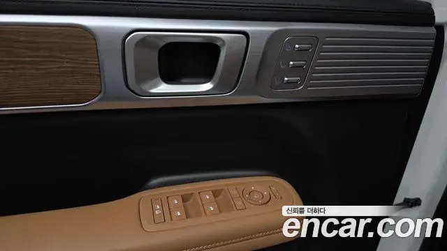 Hyundai Santa Fe 2025 — Фото 20/20