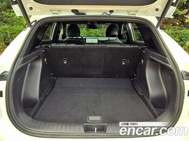 Hyundai Kona 2026 — Фото 18/20