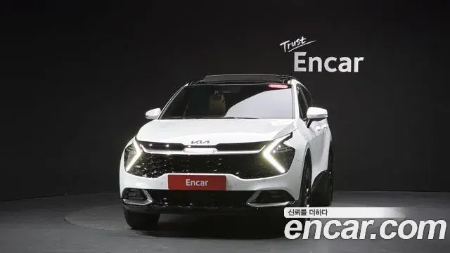 Kia Sportage 2022 — Фото 3/20