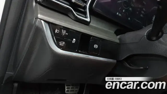 Kia Sportage 2022 — Фото 17/20