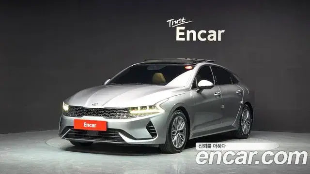 Kia K5 2020 — ფოტო 6/34
