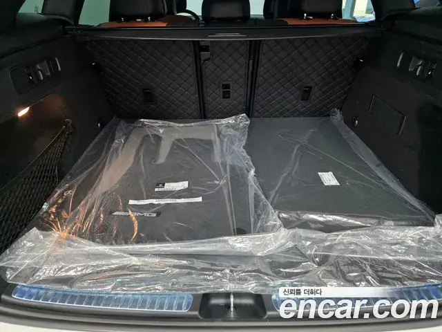 Mercedes-Benz GLC-Class 2026 — Фото 11/18