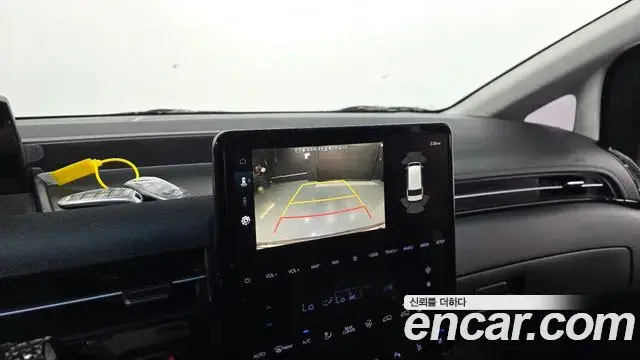 Hyundai Staria 2023 — Фото 14/20