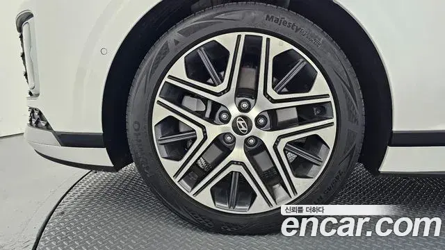 Hyundai Grandeur 2025 — Фото 5/20
