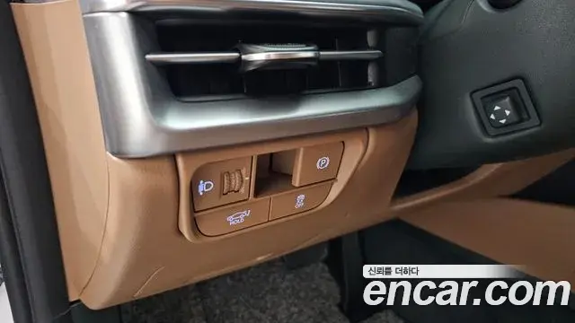 Hyundai Grandeur 2025 — Фото 16/20