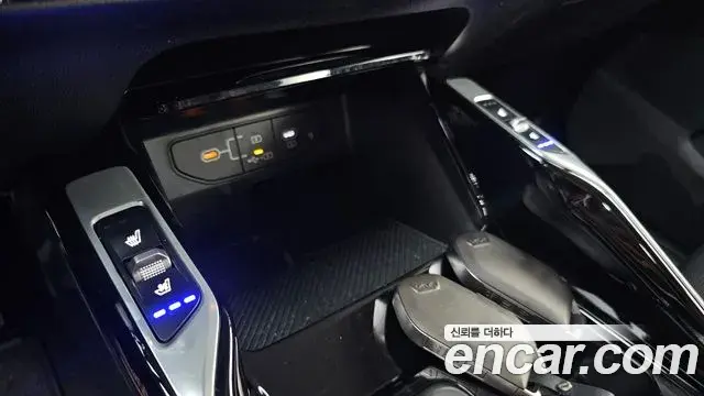 Kia Sorento 2023 — Photo 2/20