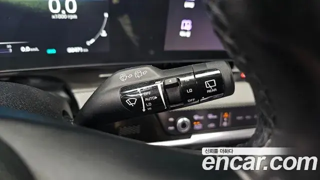 Kia Sportage 2021 — ფოტო 17/30