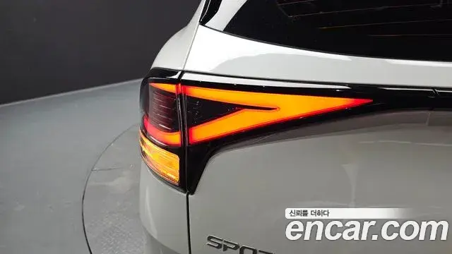 Kia Sportage 2021 — ფოტო 27/30