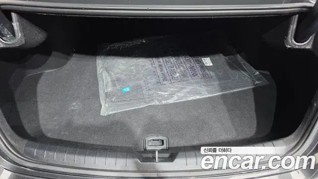 Kia K8 2021 — Şəkil 5/31