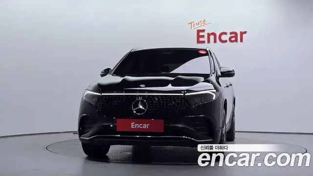 Mercedes-Benz EQA 2024 — Photo 9/33