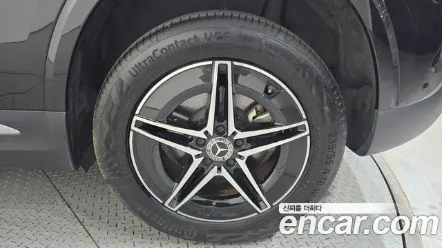 Mercedes-Benz EQA 2024 — Photo 6/33