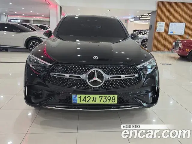 Mercedes-Benz GLC-Class 2025 — Фото 2/19