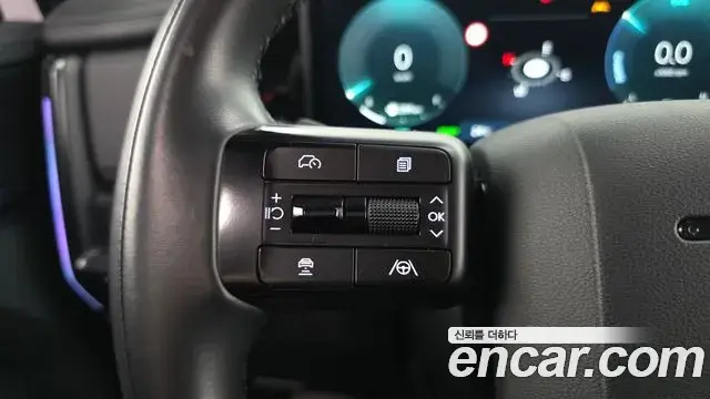 Hyundai Santa Fe 2023 — Фото 16/20