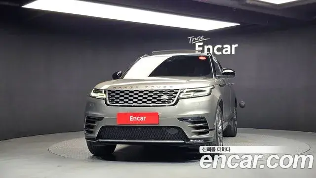Land Rover Range Rover Velar 2019 — Şəkil 18/20