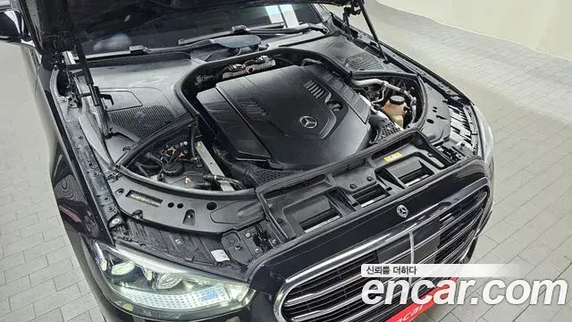Mercedes-Benz S-Class 2022 — Фото 6/20