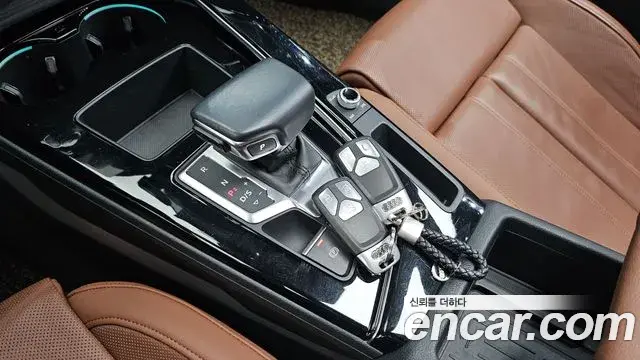 Audi A4 2021 — Фото 9/20
