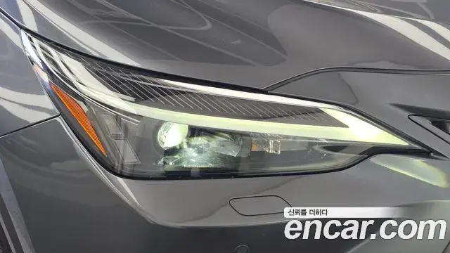 Lexus NX350h 2023 — Şəkil 30/33