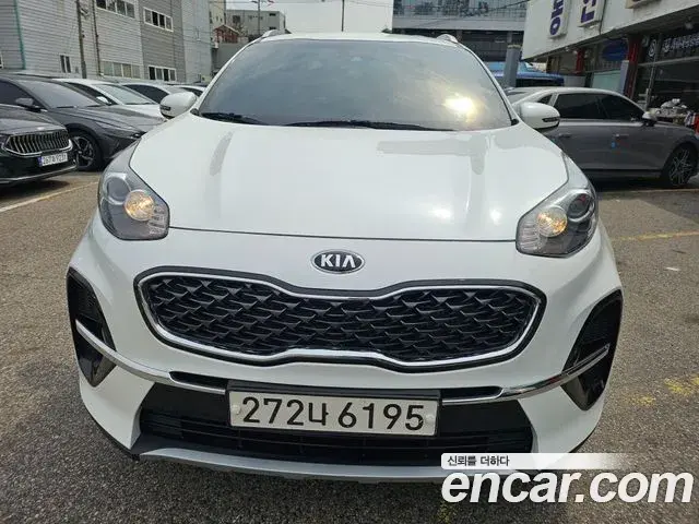 Kia Sportage The Bold 2020 — Фото 8/20