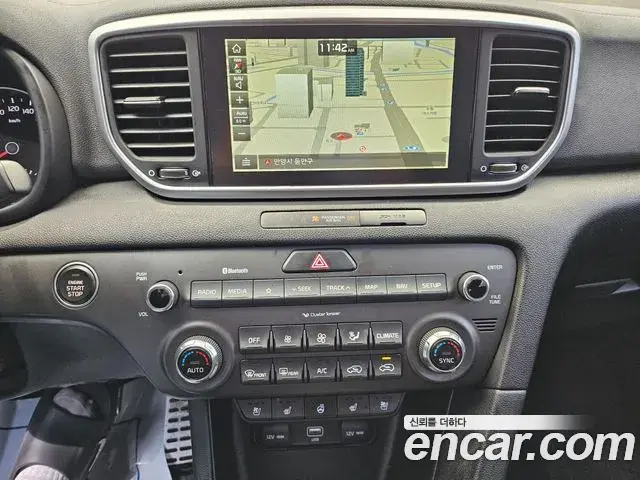 Kia Sportage The Bold 2020 — Фото 13/20