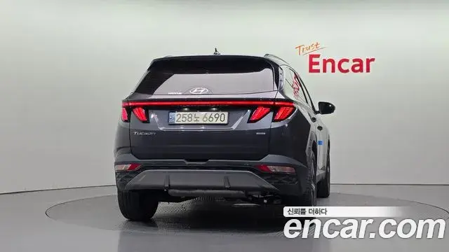 Hyundai The New Tucson 2022 — Фото 4/20