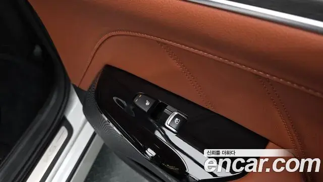 Kia K5 2025 — Photo 2/34