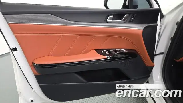 Kia K5 2025 — Photo 4/34
