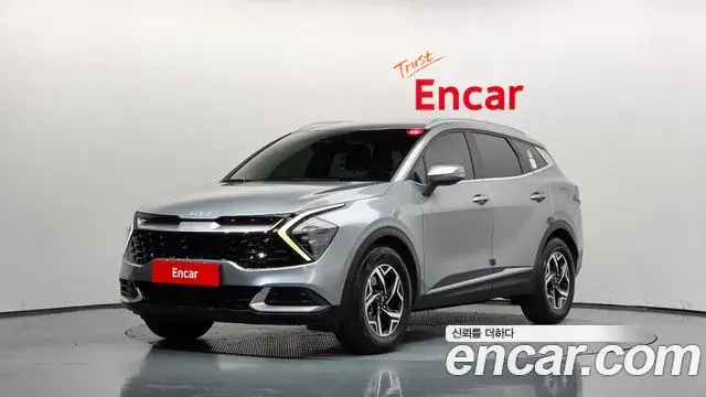 Kia Sportage 2022 — Фото 1/20