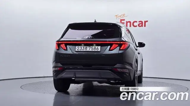 Hyundai The New Tucson 2021 — Фото 4/20